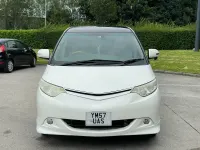 Used Toyota Estima 170 HP (125 kW) 2019 White MPV