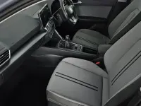 Begagnad Seat Leon SE Dynamic 110 HK (80 kW) 2022 Silver Halvkombi
