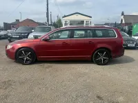 Używany Volvo V70 SE Lux 115 KM (84 kW) 2012 Czerwony Kombi