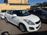 Begagnad Suzuki Swift SZ3 2015 Vit Halvkombi