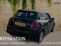 Used Mini ONE Classic 102 HP (75 kW) 2022 Black Hatchback