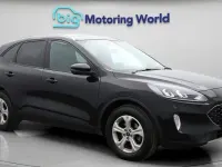 Usado Ford Kuga Zetec 120 HP (88 kW) 2021 SUV