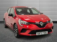 Used Renault Clio Evolution 90 HP (66 kW) 2023 Red  Hatchback