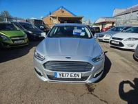 Begagnad Ford Mondeo Zetec 150 HK (110 kW) 2017 Silver Halvkombi