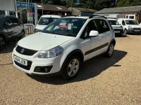 Used Suzuki SX4 SZ5 2014 White Hatchback