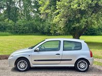 Used Renault Clio II 2001 Silver Hatchback