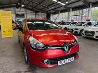 Used Renault Clio IV Dynamique 90 HP (66 kW) 2014 Red Hatchback