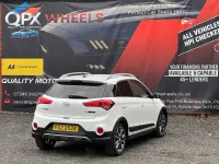 Used Hyundai i20 Active 2017 White Hatchback