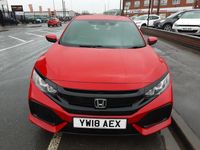 Used Honda Civic SE 2018 Red Hatchback