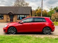 Begagnad VW Golf VII GTI 2015 Röd Halvkombi