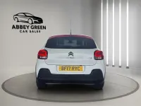 Used Citroën C3 Flair 110 HP (80 kW) 2017 White Hatchback