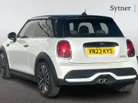 Usado Mini Cooper S Exclusive 176 CV (129 kW) 2023 Blanco Utilitario