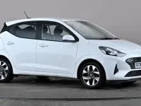 Used Hyundai i10 Advanced 63 HP (46 kW) 2024 White Hatchback