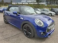 Usado Mini Cooper S Cabriolet Sport 192 CV (141 kW) 2019 Azul Descapotable
