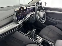 Second-hand VW Golf VIII Style 150 CP (110 kW) 2025 Argintiu Hatchback