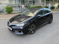 Used Toyota Auris Hybrid Design 2018 Grey Hatchback