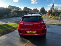 Begagnad Kia Ceed GT-Line 2016 Röd Halvkombi