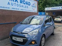 Used Hyundai i10 SE 67 HP (49 kW) 2016 Blue Hatchback