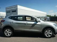 Used Nissan Qashqai Acenta Premium 138 HP (101 kW) 2019 Silver SUV