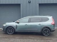 Used Dacia Jogger Extreme 109 HP (80 kW) 2024 Green MPV