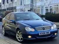 Used Mercedes C180 SE 143 HP (105 kW) 2006 Blue Coupe