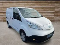 Used Nissan e-NV200 Acenta 24 kW (33 HP) 2016 White MPV