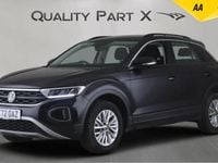 Used VW T-Roc Life 150 HP (110 kW) 2022 Black SUV