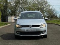 Begagnad VW Polo Match 2013 Silver Halvkombi