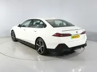 Used BMW i5 M Sport 250 kW (340 HP) 2024 White Sedan