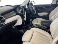 Used Mini Cooper Exclusive 136 HP (100 kW) 2019 Unknown Hatchback