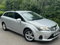 Used Toyota Avensis T2 2012