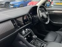 Used Skoda Kodiaq SE L Executive 150 HP (110 kW) 2024 Brilliant silver metallic SUV