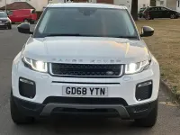 Used Land Rover Range Rover evoque SE 150 HP (110 kW) 2018 White Estate