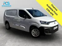Używany Fiat Doblò 2023 Biały Minivan