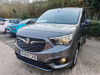 Second-hand Vauxhall Combo Sportive 100 CP (73 kW) 2020 Gri Monovolum