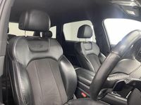 Used Audi Q7 S-Line 272 HP (200 kW) 2016 Black SUV