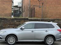 Used Mitsubishi Outlander P-HEV 177 HP (130 kW) 2018 Grey Estate