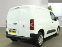 Used Peugeot Partner 131 HP (96 kW) 2022 White MPV