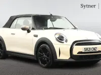 Used Mini Cooper Exclusive 136 HP (100 kW) 2021 White Hatchback