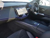 New Mercedes E300 Urban 313 HP (230 kW) 2025 Black Estate