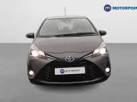 Used Toyota Yaris Hybrid 101 HP (74 kW) 2019 Grey Hatchback