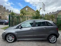 Used Mercedes B200 2010 Grey MPV