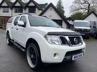 Used Nissan Navara Tekna 2011 White Pickup