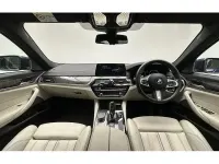 Używany BMW 520 M Sport 2018 Niebieski Sedan/Limuzyna