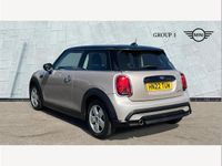 Begagnad Mini Cooper Classic 136 HK (100 kW) 2022 Grå Halvkombi