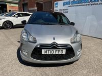 Usado Citroën DS3 110 HP (80 kW) 2010 Prateado Citadino
