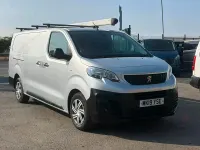 Used Peugeot Expert 120 HP (88 kW) 2019 Silver Van