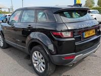 Używany Land Rover Range Rover evoque SE 150 KM (110 kW) 2016 Czarny Kombi