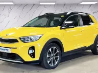 Used Kia Stonic First Edition 118 HP (86 kW) 2017 Yellow SUV