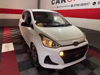 Used Hyundai i10 67 HP (49 kW) 2019 White Hatchback